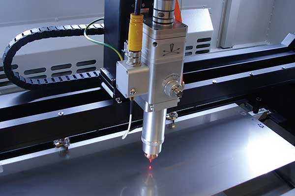 GCC autofocus pin